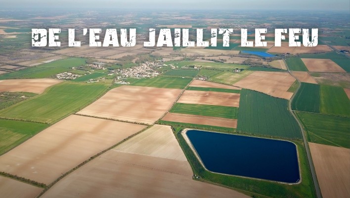 De l'eau jaillit le feu